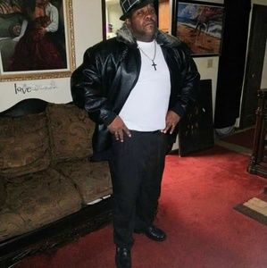 Meet your Posher, Anthony